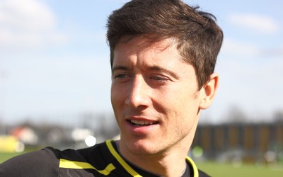 金博电竞热评-卡特利赛后和教练击掌